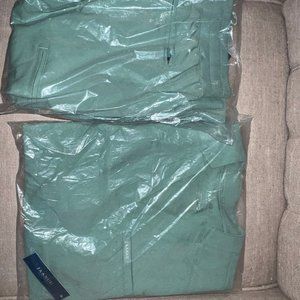 New scrubs (never been opened)